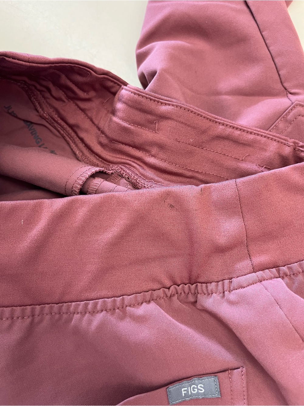 FIGS Scrub Set XS/S Mauve - Picture 5 of 6